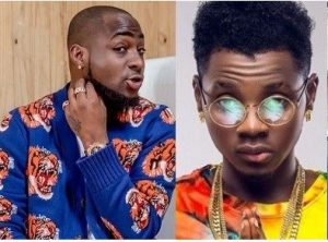 Davido shows Support for Kiss Daniel