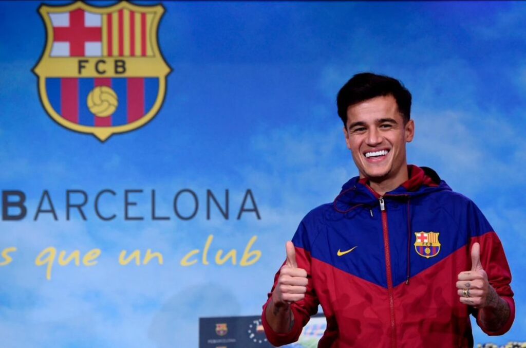 Barcelona Unveil Philippe Coutinho at Camp Nou