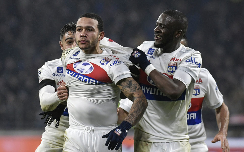 Lyon Shock 10-Men PSG