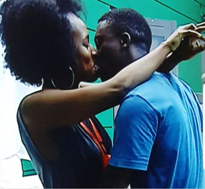 BBNaija: K-Brule chooses to eat pepper instead of kissing Anto during truth or dare game ... Minutes later Anto and Lolu kiss passionately