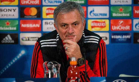 Jose Mourinho Hits Back At De Boer Over Rashford Jibe