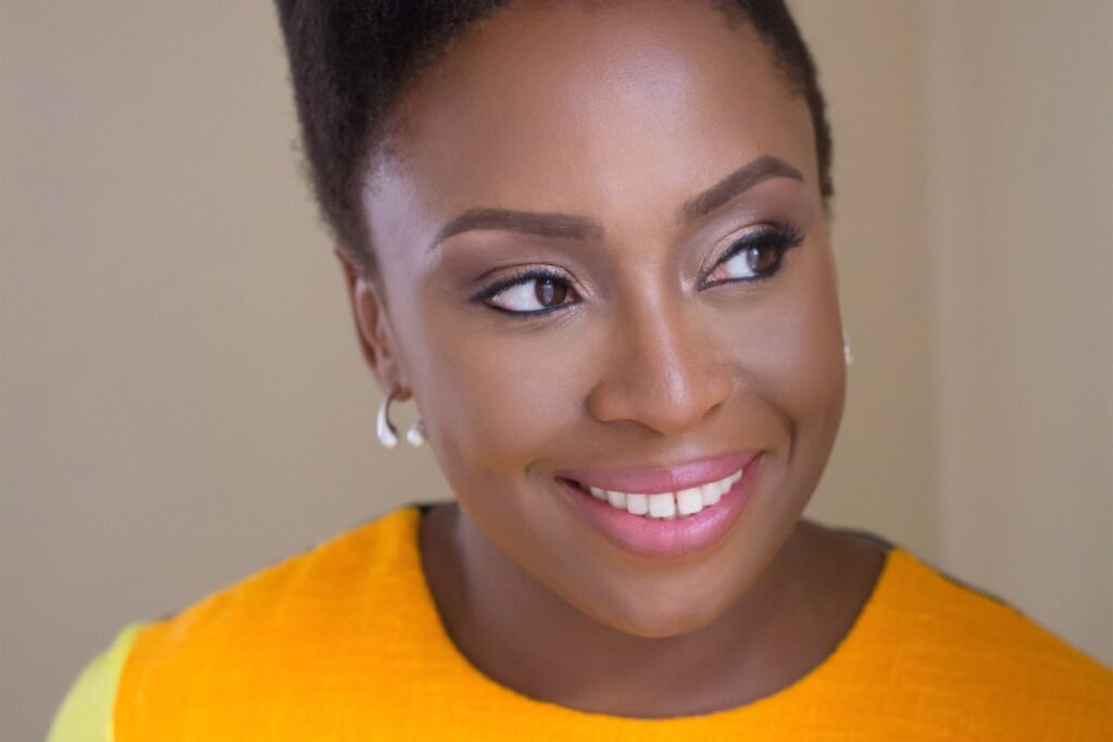 Chimamanda Adichie Replies Critics Over Her comment on Hillary Clinton