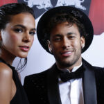 Neymar Celebrates His Beautiful Girlfriend Bruna Marquezine