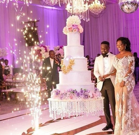 See Photos From Sarkodie's White Wedding To Longtime Girlfriend, Tracy