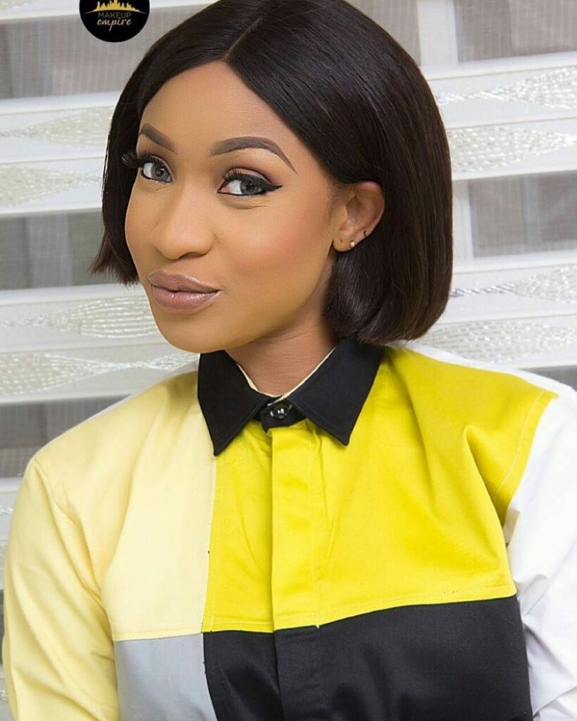 Tonto Dikeh advises ladies not to sleep around just to get the new iphone11.