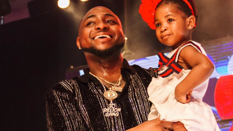 Davido allows daughter Imade rock his 30BG diamond ring (Video)