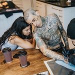 Kourtney-Kardashian-tattoos-‘I-love-you-on-Travis-Barker