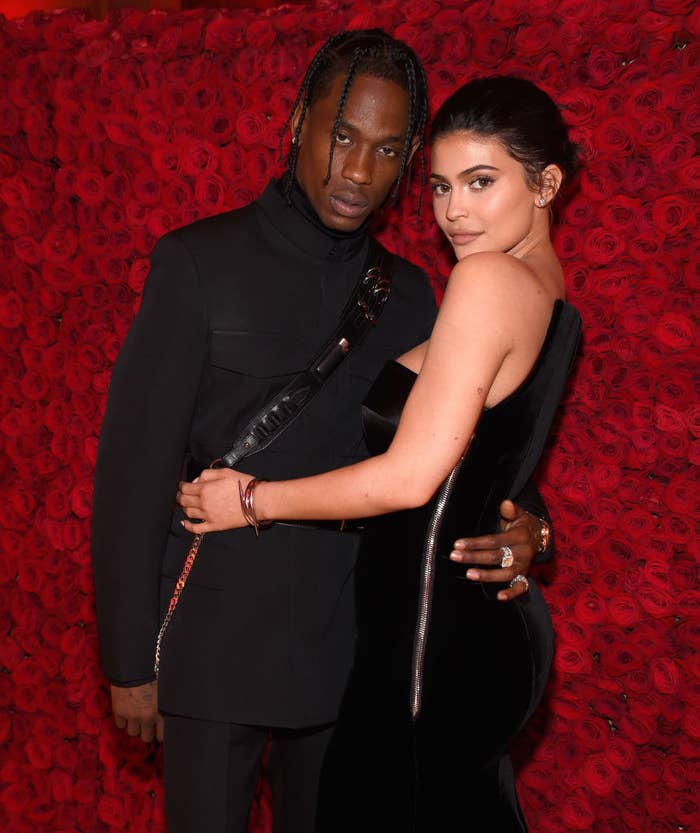 Kylie Jenner Apologizes On Behalf Of Travis Scott Over Astroworld Tragedy