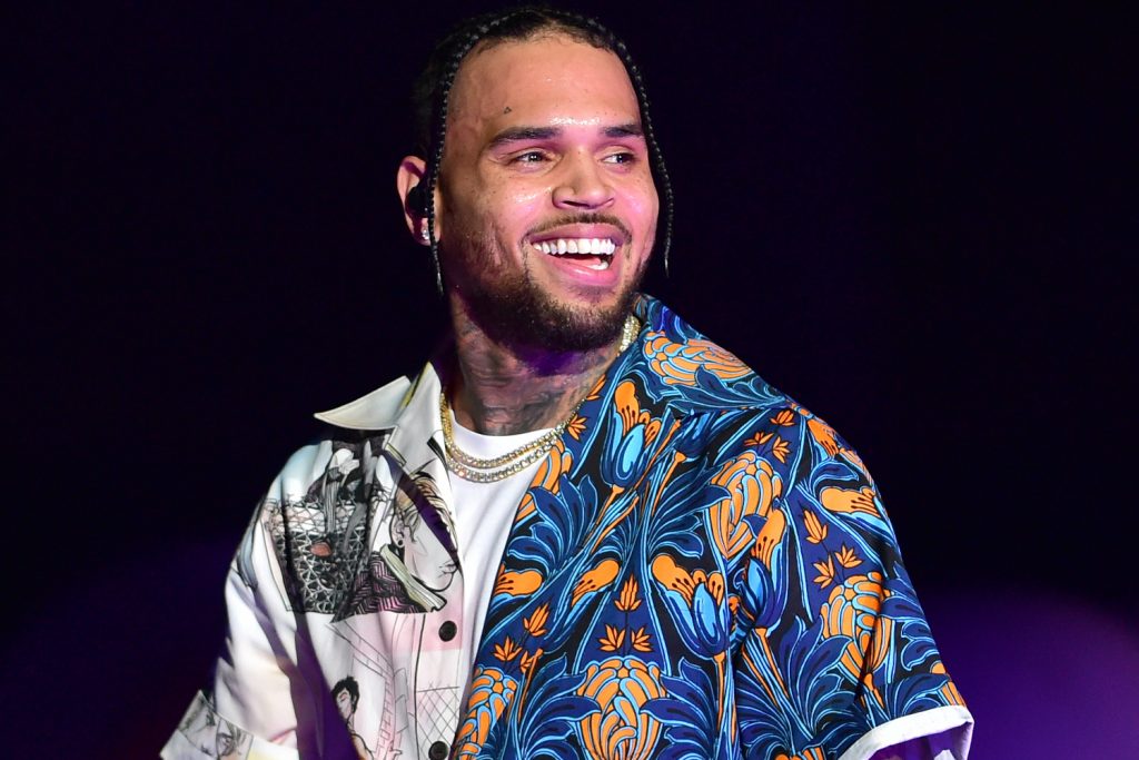 CHRIS BROWN IN TALKS TO JOIN QUALITY CONTROL MUSIC