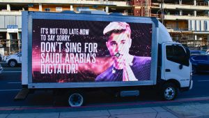 Justin Bieber ignores calls to cancel Saudi Arabia show