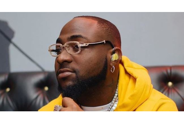 Davido Responds to Alleged Pregnant Baby Mama Drama on Twitter