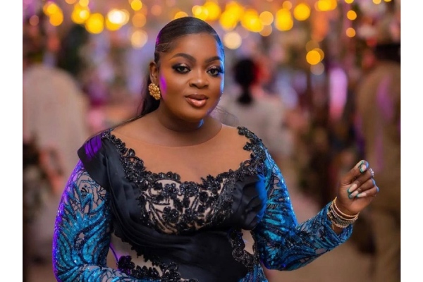 ENIOLA BADMUS ARRESTS TROLL WHO ACCUSED HER OF PROSTITUTION.