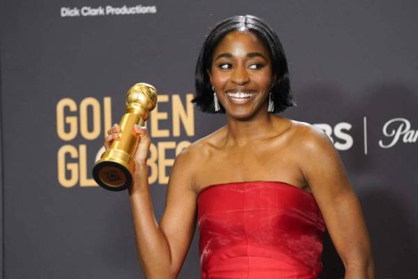Ayo Edebiri Wins Big at the 81st Golden Globes Awards