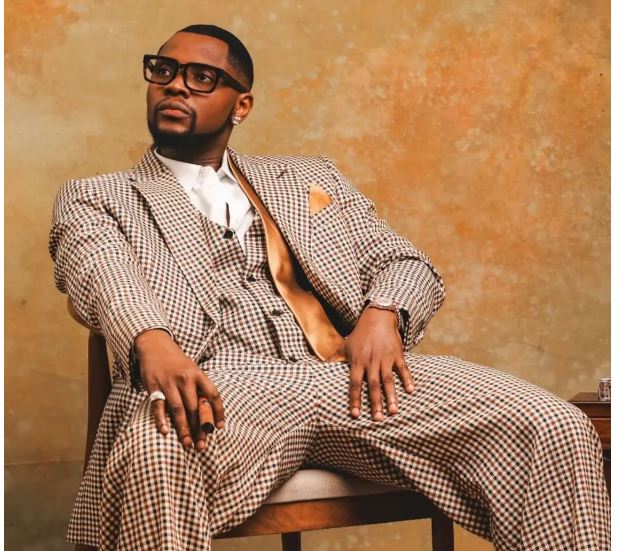 Afrobeats star Kizz Daniel is back with a bang! <yoastmark class=