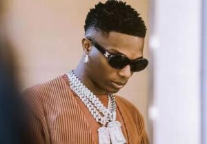 Wizkid Deletes All Instagram Posts, Fans Left Speculating on Upcoming Move