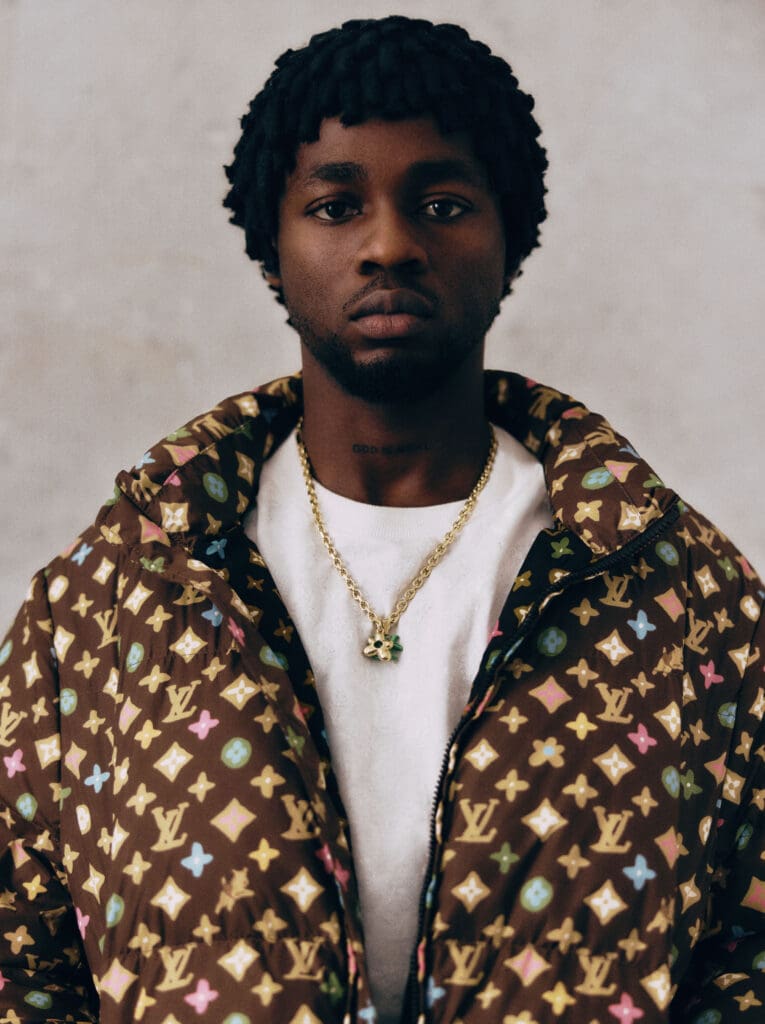 Omah Lay confirmed that Clarity Of Mind is the title of his upcoming sophomore album, signaling a new chapter in his emotional and artistic journey.