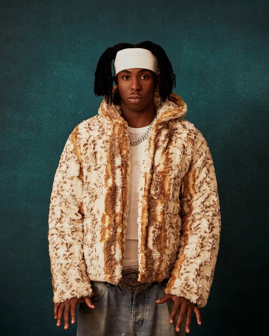 Afrobeats rising star Folapondis is getting candid about fame, frustration, and the music industry’s harsh realities.