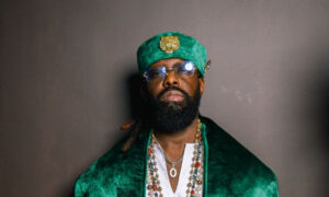 It’s the same car issue I had with Empress Njamah that Burna Boy is having now,” Timaya said. “Back then, I gave her money to buy a car. She didn’t buy it and kept using my car without returning my money.”