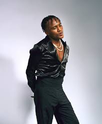 W4 Nigerian singer returns after six-year music break as he reveals contract dispute and debt issues.